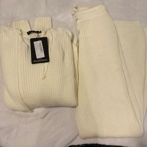 Pretty little thing white knitted lounge set